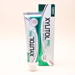 Зубная паста укрепляющая эмаль с экстрактами трав Mukunghwa Xylitol Pro Clinic 130 г